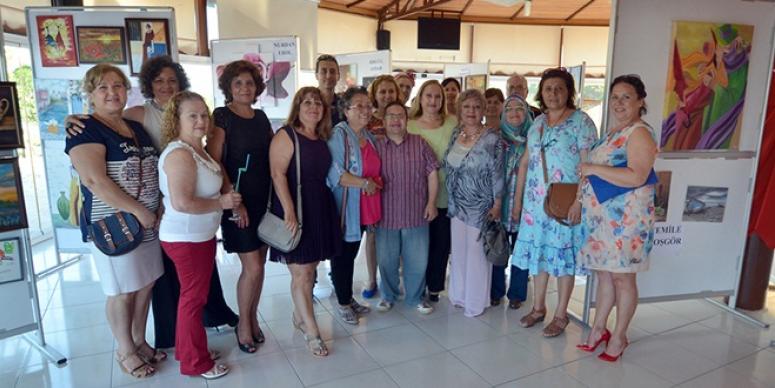 AMATÖR RESSAMLARIN ESERLERİ, YENİ FOÇA’DA SERGİLENDİ