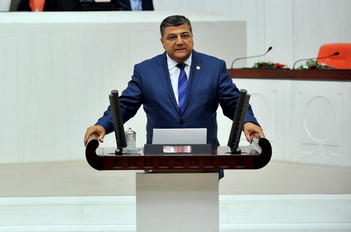 Sındır: “AKP 35 projeyi, 35 proje 2035’te olarak revize etti!”