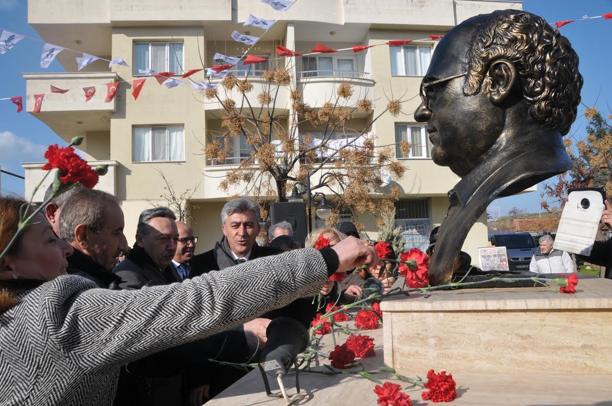 Güzelbahçeliler, Mumcu’yu unutmadı