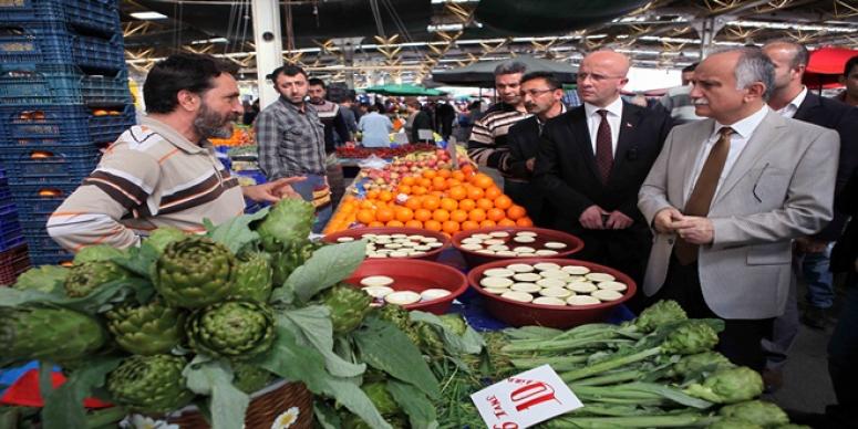 ÇAY MAHALLESİ PAZAR YERİNE KAVUŞUYOR