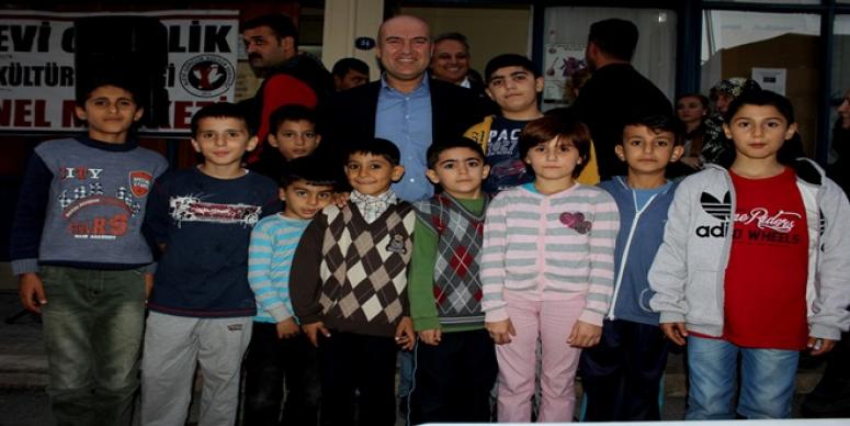 CHP’Lİ BAKAN: NİTELİKLİ VE ÜCRETSİZ ZORUNLU EĞİTİM ŞART
