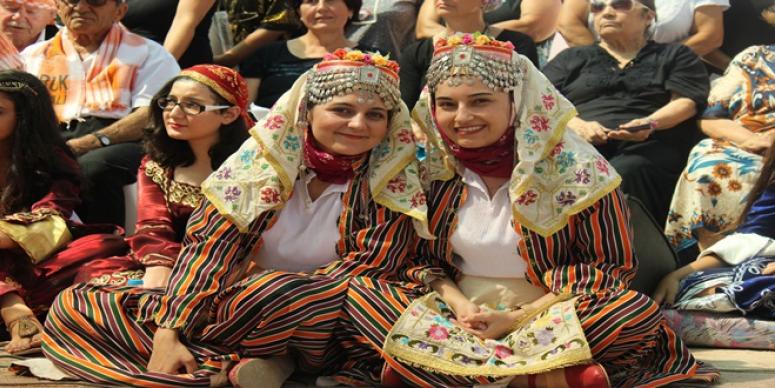 SEFERİHİSAR’DA YÖRÜK ŞENLİĞİ