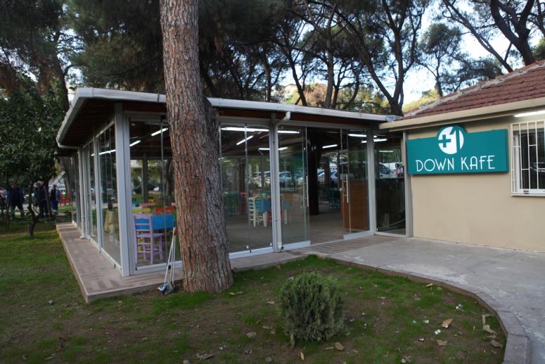 BU KAFEYİ DOWN SENDROMLU ÇOCUKLAR ÇALIŞTIRACAK