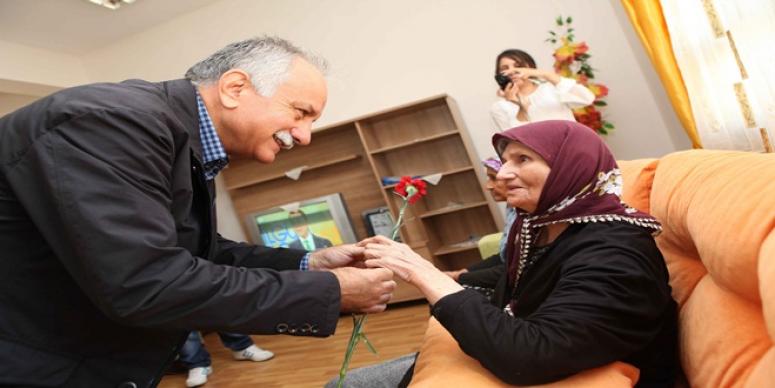 538 KİŞİYE 555 BİN LİRALIK DESTEK