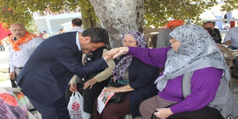 YÖRÜK ŞENLİĞİ’NDE MURAT KOÇ FIRTINASI