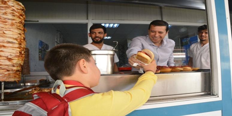 AK PARTİ GÜCÜNÜ SADECE MİLLETTEN ALIR