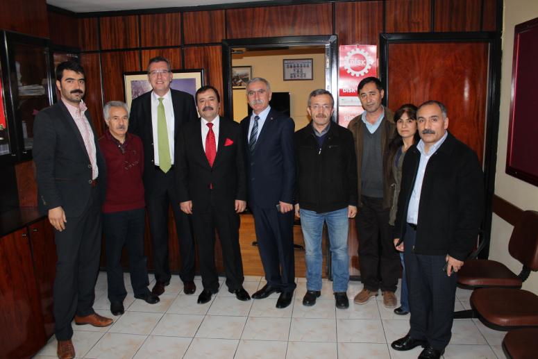 SİNAN; NEFES ALMAMIZIN KOŞULU BU CEBERUT YAPIYI YIKMAKTAN GEÇER