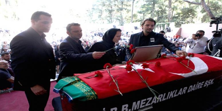 MUHAMMET ABİ’Yİ GÖZ YAŞLARIYLA UĞURLADIK