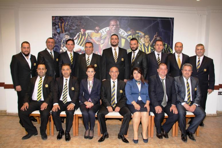İZMİR FENERBAHÇELİLER’DE YENİ DÖNEM