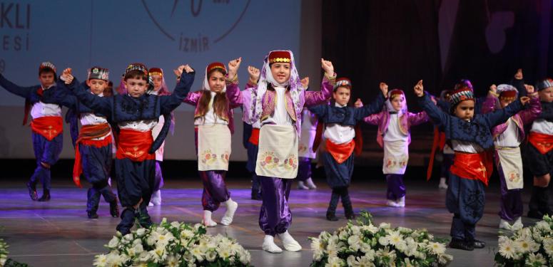 HALK OYUNLARI ŞÖLENİ BAŞLIYOR