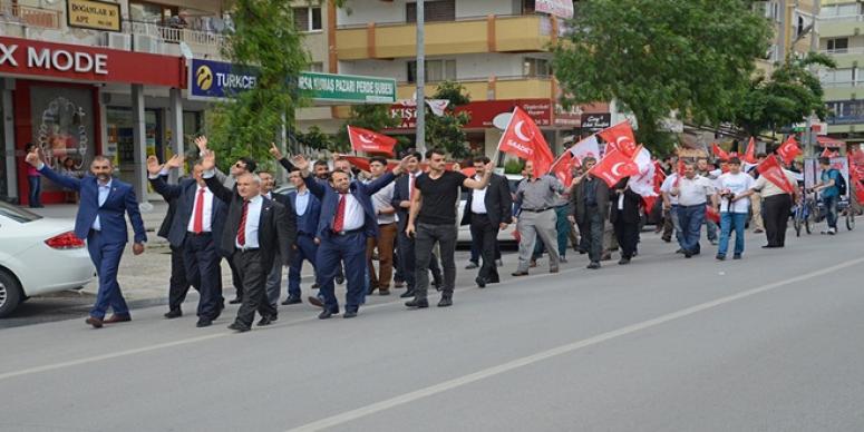 BORNOVA'DA MİLLİ İTTİFAK HEYECANI