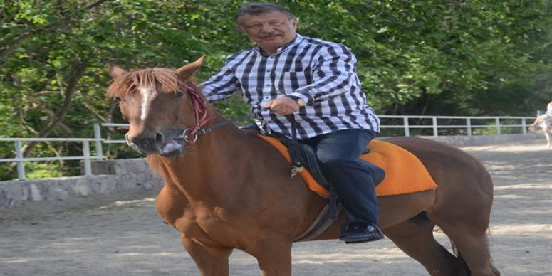EKONOMİDEKi SAHTE TABLOYA İNANMAYIN