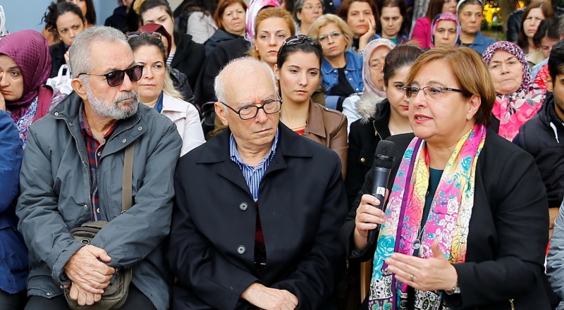 KADIN FORUMUNDA ERKEKLER KONUŞTU