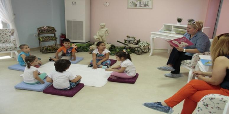 BUCA’NIN PIRLANTALARI ‘MASAL ANNELERİNİ’ ÇOK SEVİYOR