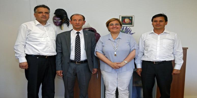 KONAK’TAN KARDEŞLİK DAYANIŞMASI