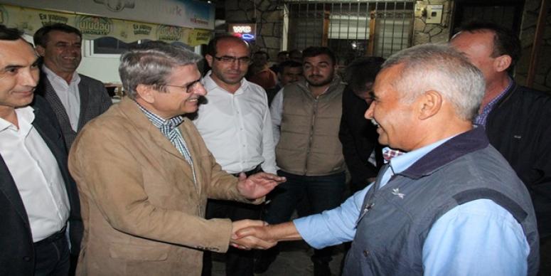 MİLLET ARTIK “KURTAR BİZİ KEMAL" DİYOR