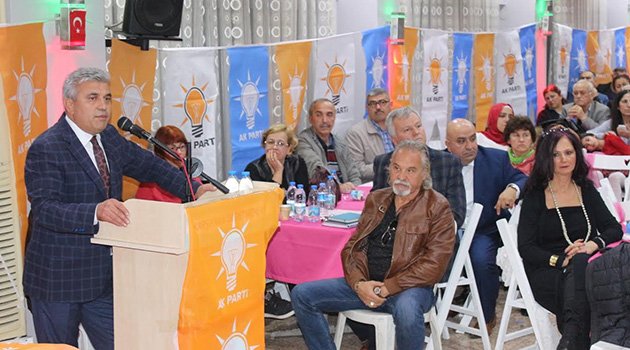 Ak Parti Karşıyaka'dan Dağ ve Mertoğlu’na Sevgi Seli