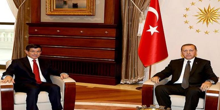 ERDOĞAN HÜKÜMETİ KURMA GÖREVİNİ DAVUTOĞLU'NA VERDİ
