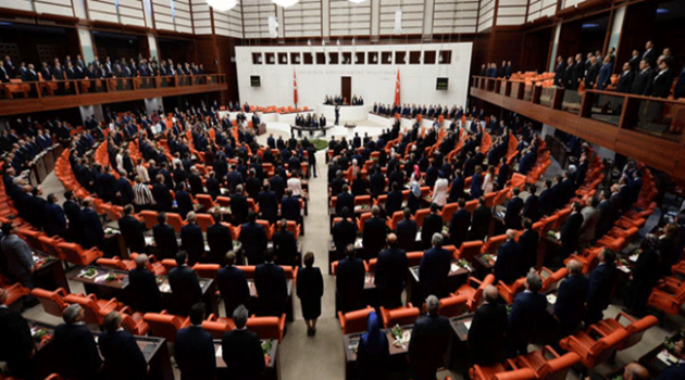 Anayasa Paketinin Üçte Biri Değişebilir