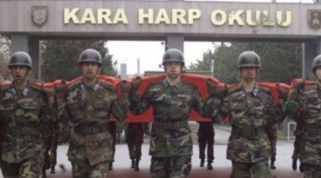 Askeri okullar kapatıldı