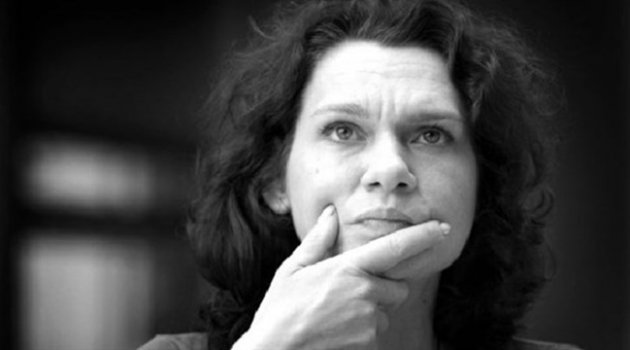 Aslı Erdoğan: Devlet Mertçe Davranmıyor