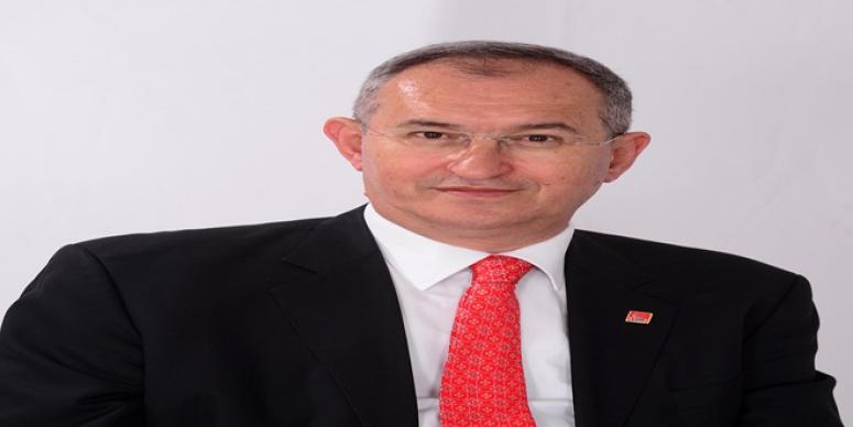 CHP ADAYI ATİLA SERTEL AHMET HAKAN’A YAPILAN SALDIRI KINADI