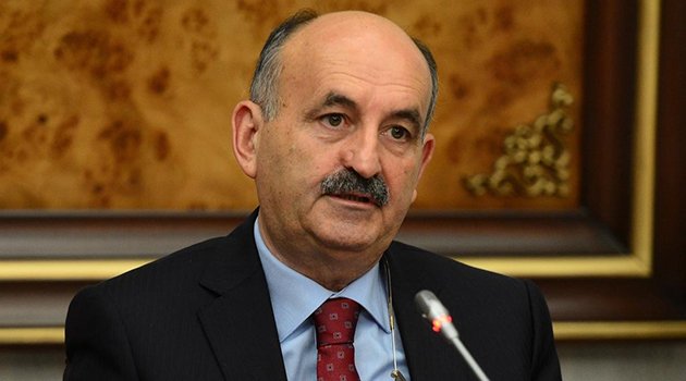 Bakan'dan Atatürk'e Külhanbeyi Benzetmesi