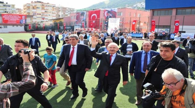 Balçova'da Kılıçdaroğlu'na Muhteşem Karşılama