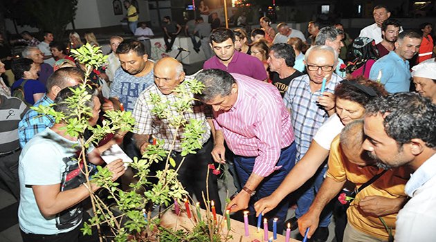 Balçovalılar Marmara Depremi’nde Yitirdiklerimizi Unutmadı