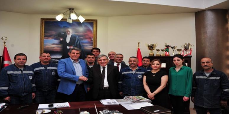 BALÇOVA’DA TAŞERON SENDİKALI OLDU