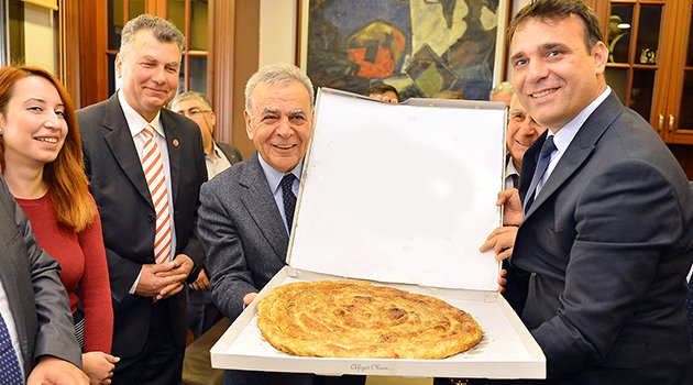 Balkanlar’dan Hem “Sıcak Hava” Hem de “Sıcak Börek”