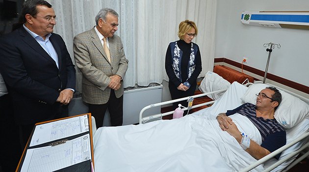 Başkan Kocaoğlu'ndan Tezcan’a “Geçmiş Olsun” Ziyareti