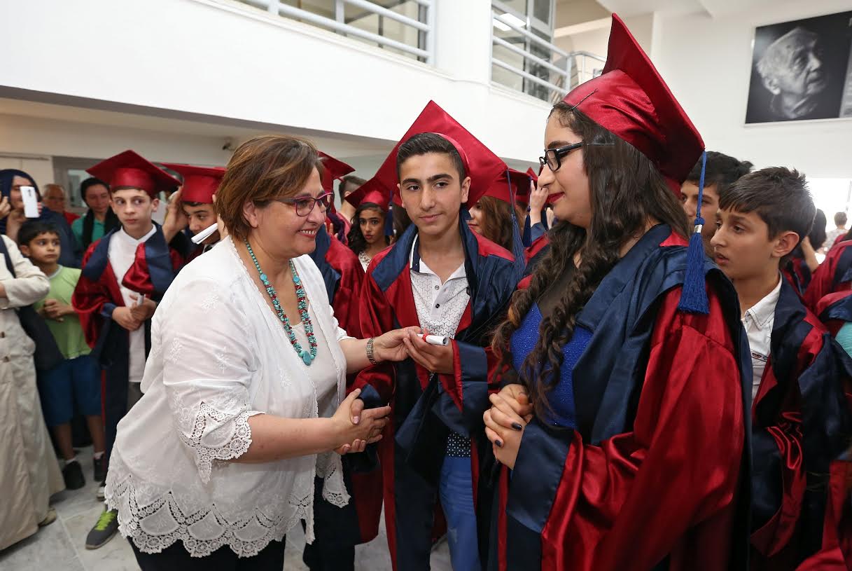 Başkan Pekdaş Öğrencilerin Sevincine Ortak Oldu