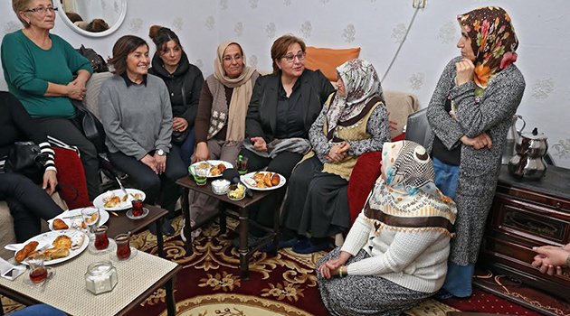 Başkan Pekdaş’tan Çat Kapı Ziyaret