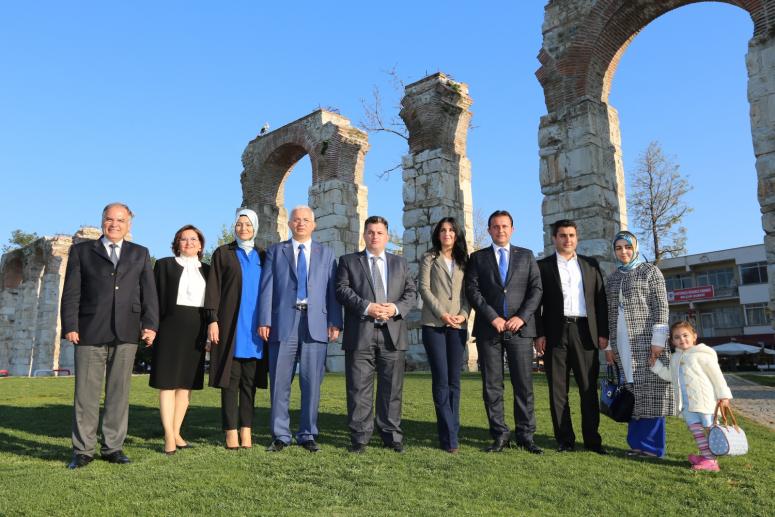 AK PARTİLİ BELEDİYE BAŞKANLARI SELÇUK’TA BULUŞTU