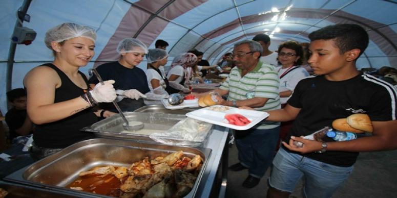 BAYRAKLI’DA RAMAZAN COŞKUSU