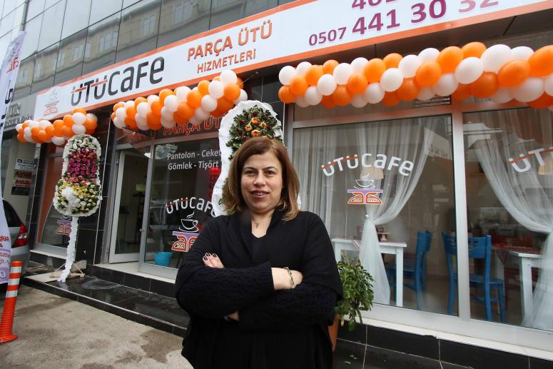 ÜTÜCAFE’Yİ AÇTI, KENDİ İŞİNİN PATRONU OLDU