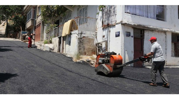 Bayraklı’da asfalt harekatı
