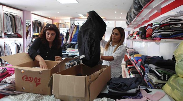 Bayraklı'da 3 Yılda 5 Bin Kişiye Kıyafet Desteği