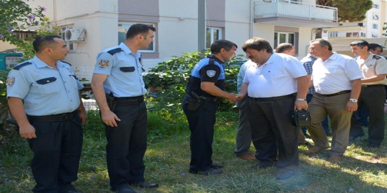 SEVGİ KENTİ DİKİLİ’DE BAYRAMLAŞMA TÖRENİNE YOĞUN İLGİ