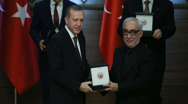 Bekir Çoşkun'dan Şener Şen'e Ağır Sözler