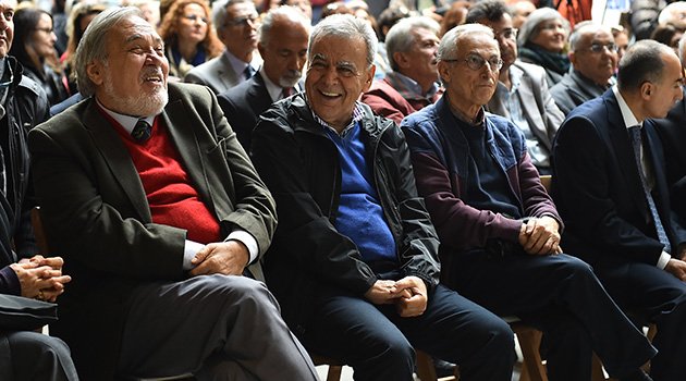 Bir Zeytin Dalı Yeter