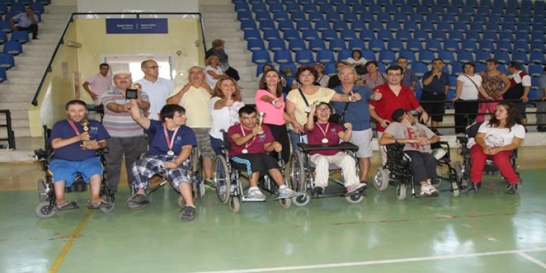 GAZİEMİR’DE BOCCİA RÜZGARI