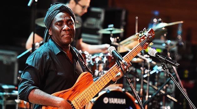 Bona'dan İzmir'lilere Caz Dolu Bir Gece