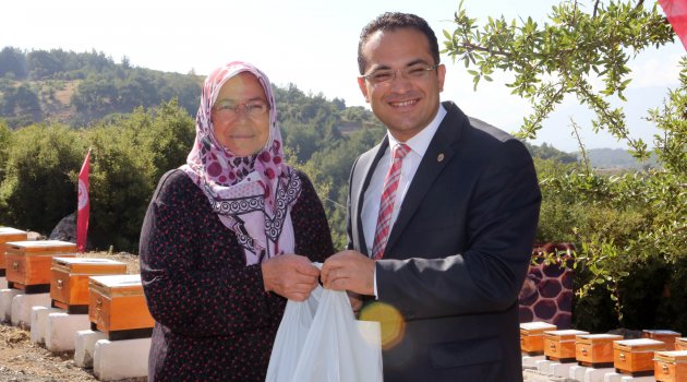 Bornova Belediyesi’nden üretene büyük destek