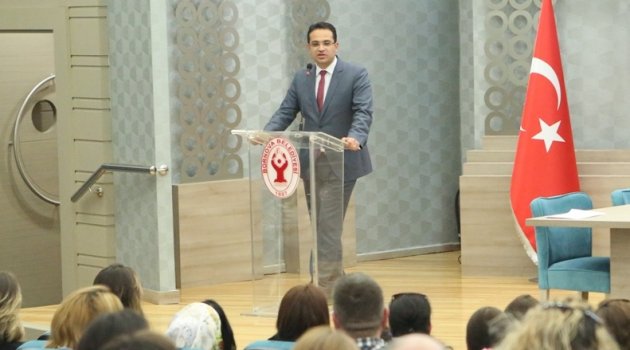 Bornova’da TEOG öncesi motivasyon eğitimi