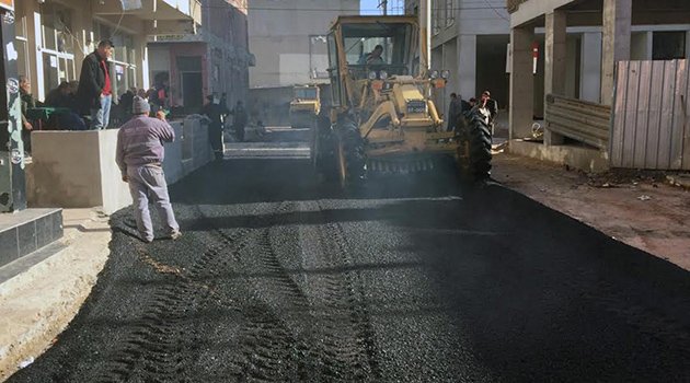 Bornova’da Yol Çalışmaları Aralıksız Sürüyor