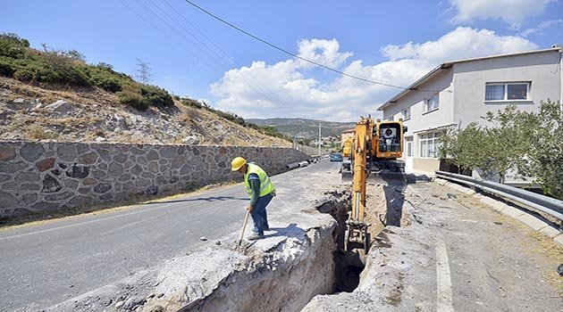 Bornova’nın 3 Mahallesine 3 Milyonluk Kanal Yatırımı