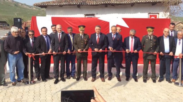 BOZCAYAKA ŞEHİTLİK ANITI AÇILDI