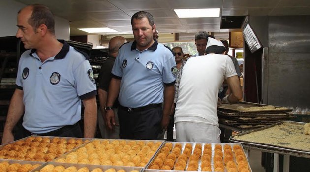 Buca’da tatlı imalathanelerine sıkı denetim